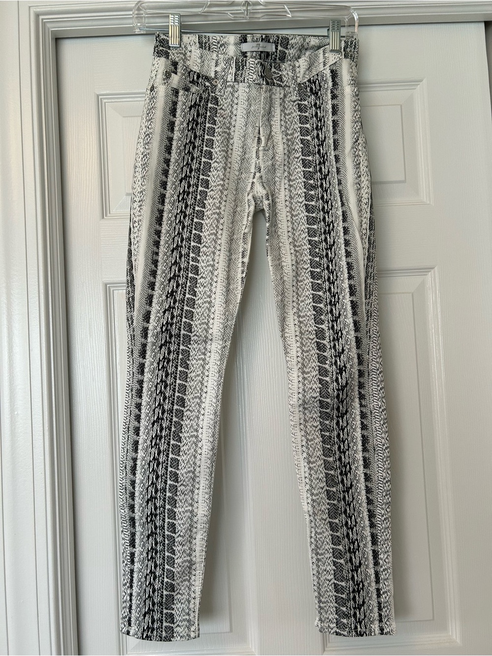 7 For All Mankind Black and White Snake Print Skinny Jeans